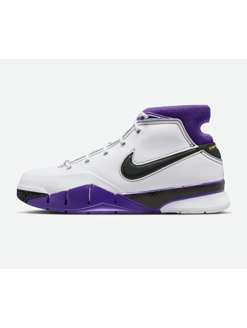 Nike Zoom Air Kobe 1 Protro 81 Points 100% Authentic Men’s 10.5 New IM0542-100